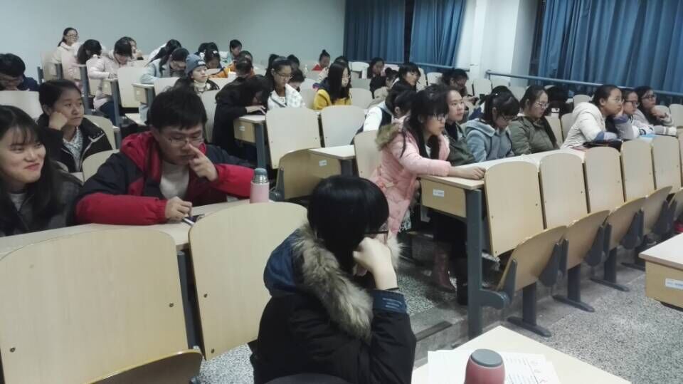 廉洁讲座2.jpg